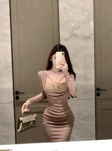 Real-shot sexy lace-embedded faux two-piece dress, new arrival—waist-defined, figure-flattering, sheath-style maxi skirt