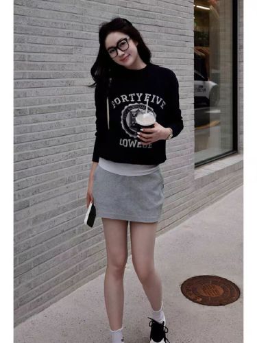 Women's Short-Sleeve Round Neck Loose Hoodie for Autumn and Winter - Comfy and Slouchy Style