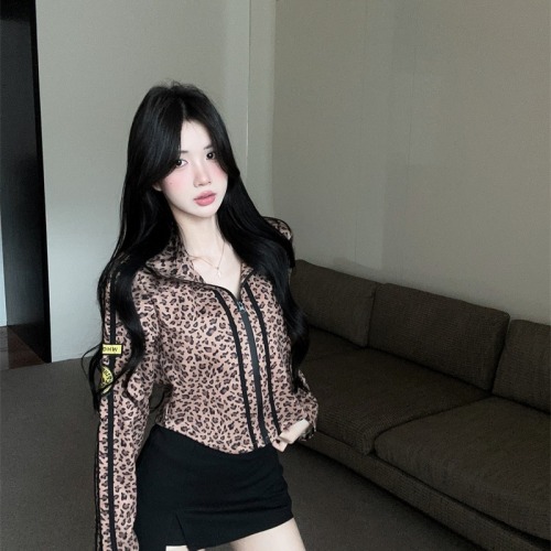 Photographed~ American retro design short coat new winter style stand-up collar hooded waist-cinch slimming leopard print cardigan