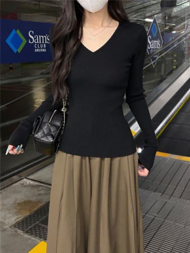 Live-shoot Autumn/Winter base V-neck knit top, slim-fitting versatile slimming inner base top close-fitting cashmere