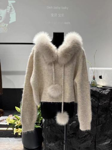 2025 New Hooded Short Length Melting Point Spring and Autumn Knit Cap Sweatshirt for Women with Fox Fur Hood - Small Frame