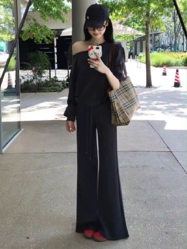 Vintage American Sloped Shoulder Hoodless Sweatshirt for Women, Early Autumn Padded Loose Thin Model, Bare Shoulder Hooded Long Sleeve Top