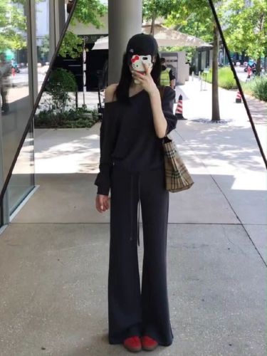 Vintage American Sloped Shoulder Hoodless Sweatshirt for Women, Early Autumn Padded Loose Thin Model, Bare Shoulder Hooded Long Sleeve Top