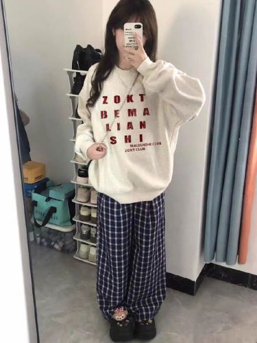 High-quality cotton blend CVC ribbed crew neck print sweatshirt for women, regular lined