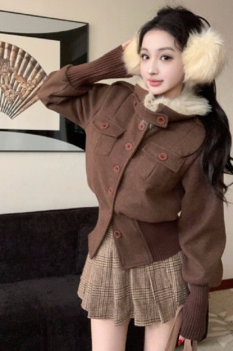 Real shot~Songcha Cocoa high-end retro metal buckle jacket for women winter new woolen jacket top