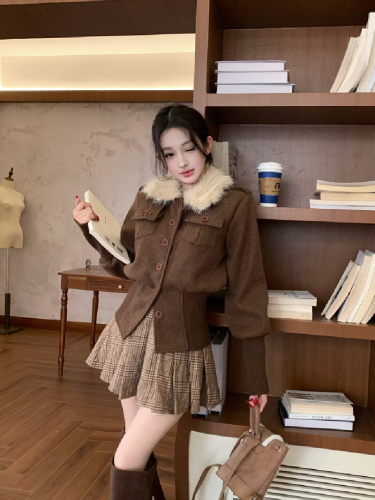 Real shot~Songcha Cocoa high-end retro metal buckle jacket for women winter new woolen jacket top