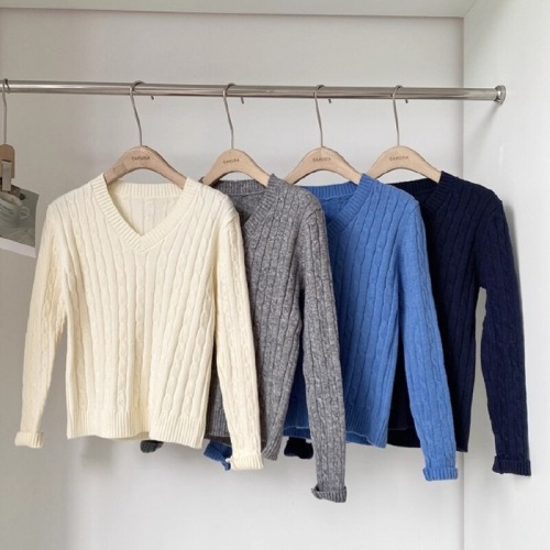 Lazy Style Cinnamon V-Neck Long-Sleeve Knit Top for Women Autumn/Winter 2025 New Arrival Korean Version Loose Matchy Matchy Hoodless Top