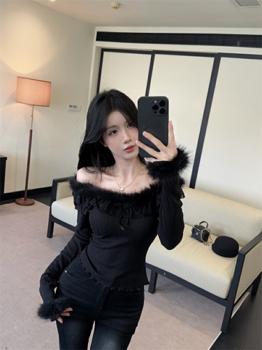 ~Photographed~ Sweet Girl's Lace Edge Plush Design Autumn Inner Layer Base Shirt Very Good Looking Top