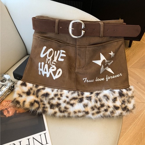Real-shot ~ American-style edgy leopard-print fur-embellished low-rise skirt for women, perfect for autumn and winter—Millennial-style bodycon design