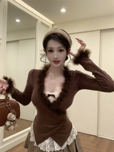 Photographed~ Sweet and Spicy Dream, Pure Desire Style Design Sensory Slimming Knit Top for Autumn Waist-Taking Upper Body