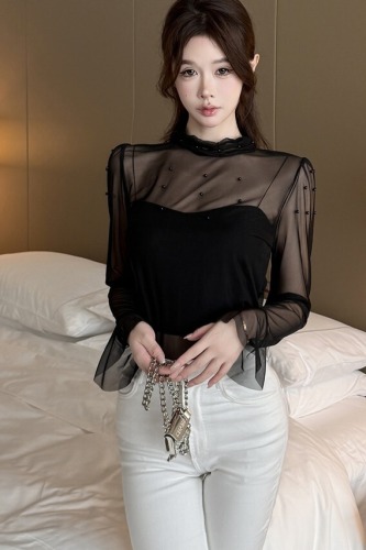 Real-shot ~ Autumn/Winter French-style Semi-Turtleneck, Intricately Embellished Beaded Pullover with Puffed Sleeves—A Loose-Fitting Base Layer Top for Inner Wear