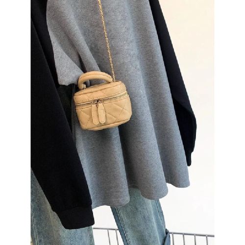 Women's Autumn Color Block Splicing Long Sleeve T-Shirt with Deboner and Padded Shoulder, Large Size 300 Lbs