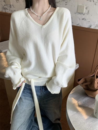 Photographed True Lazy V-neck Casual Strap Design Long-sleeved Loose Knit Top Short-sleeved Women's Shirt