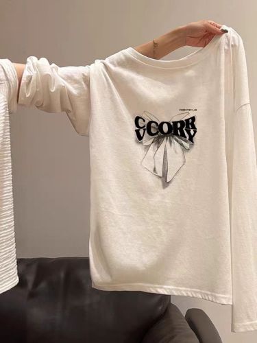 Korean-style long-sleeved T-shirt for women, design sense, relaxed style, loose and casual, versatile top