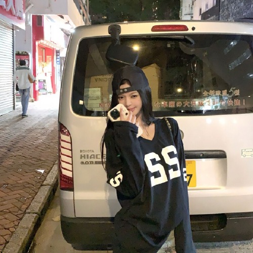 Floral Cotton Long-Sleeve T-Shirt for Women, Autumn American Retro V-Neck Loose Letter Print Top for Women