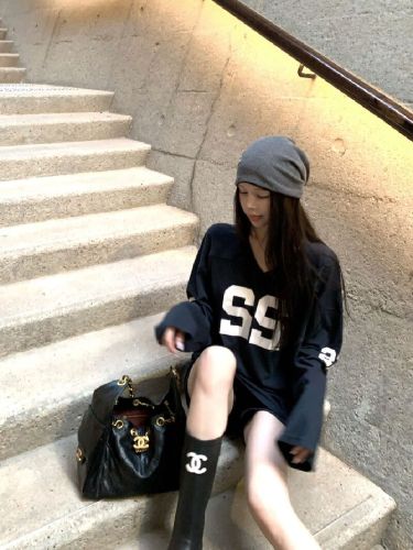 Floral Cotton Long-Sleeve T-Shirt for Women, Autumn American Retro V-Neck Loose Letter Print Top for Women