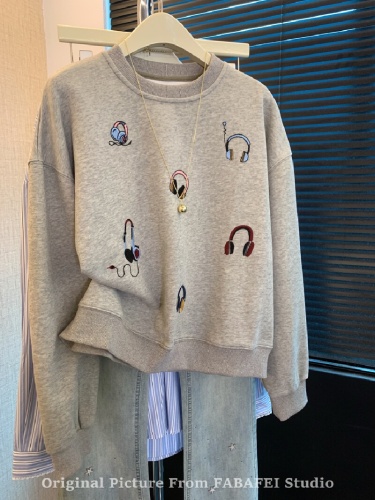 Official Image # Heavy Industry Headphone Embroidered Sweatshirt Women's Autumn Design Style Korean Style Outfit Long Sleeve T-Shirt Cover Stomach Top