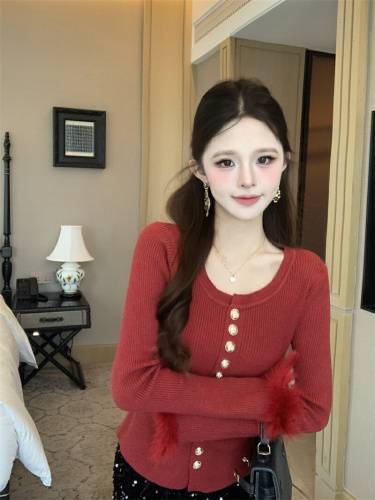 Shot~Little Chanel-style fuzzy sleeve knit base shirt for women, autumn and winter this year's popular sweater innerwear top