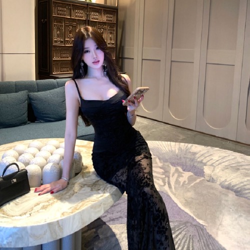 Photographed Design Black Lace Splicing Bralette Strap Women's Waist Cinching Hip Bump Dress Set