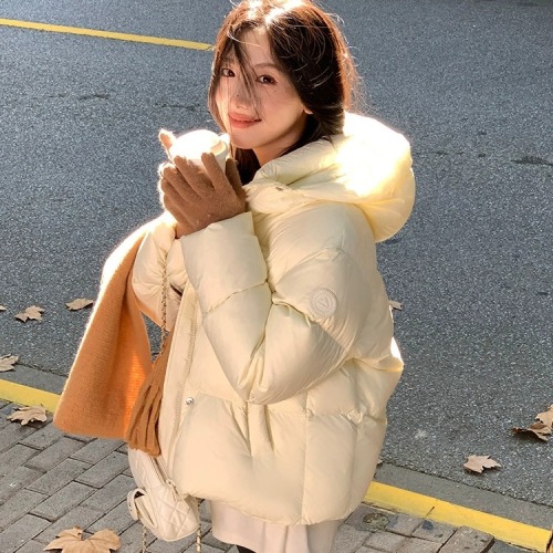 White Ling'er Short-Sleeve Cotton Coat for Women 2025 Winter New Style Ultra-Chic Pastry Bread Coat Thick Down Jacket Outerwear