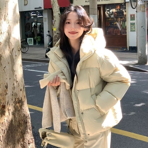 White Ling'er Short-Sleeve Cotton Coat for Women 2025 Winter New Style Ultra-Chic Pastry Bread Coat Thick Down Jacket Outerwear