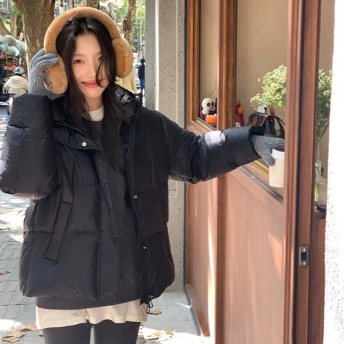 White Ling'er Short-Sleeve Cotton Coat for Women 2025 Winter New Style Ultra-Chic Pastry Bread Coat Thick Down Jacket Outerwear