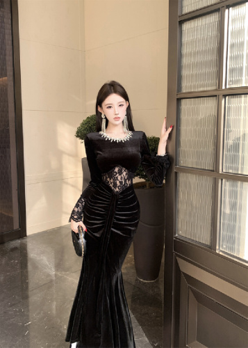 Photographed #Heavy Industry Nail Drill Velvet Fish Tail Skirt Pleated Slimming Elegant Lace Splicing Dress