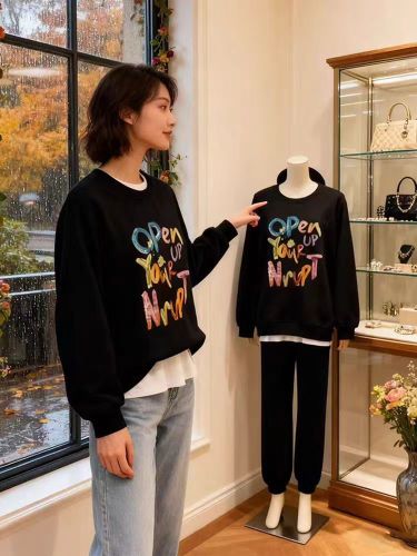 Cotton-Blend CVC Ribbed Crew Neck Print Sweatshirt for Women and Men Couples - Regular - Padded