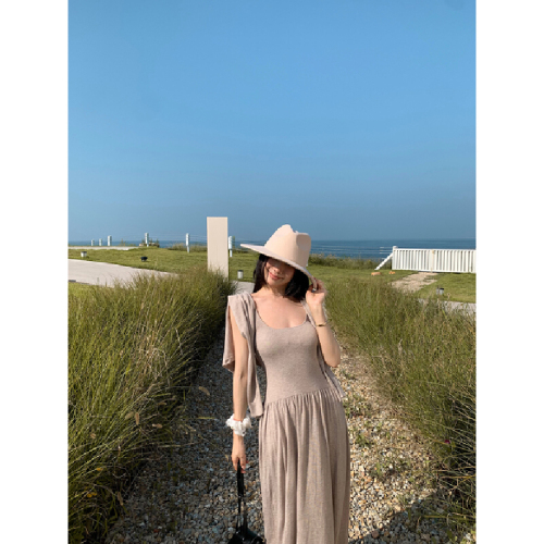 Photographed Gentle Wind Sculptural Aesthetics Knit Cardigan Backless Dress Set