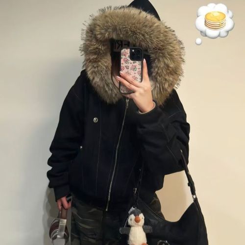 Women's Short Padded and Thick Winter Coat 2025 New Loose Fashion Versatile Casual Style Oversized Outerwear Trendy
