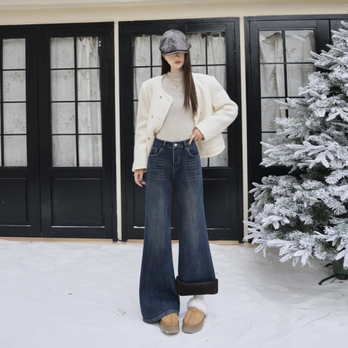 ~Photographed~ Thick Fleece Hot Girl Four-Way Bell Bottom Jeans Winter New Loose Slimming Non-Sticking Mini Skirt Women