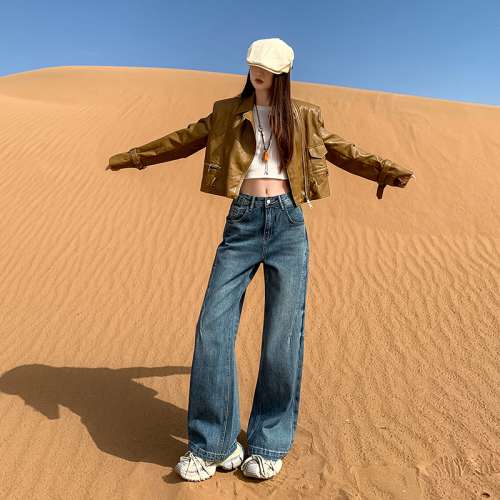 Photographed~ 2025 Autumn/Winter New Design Flared Straight Leg Denim with Washed Effect, Slimming Wide-Leg Micro-Leg Pants