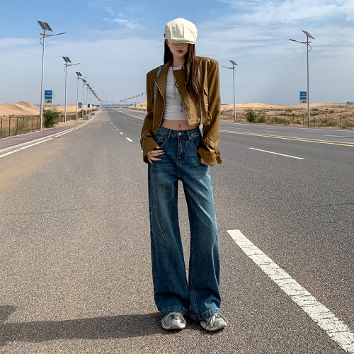 Photographed~ 2025 Autumn/Winter New Design Flared Straight Leg Denim with Washed Effect, Slimming Wide-Leg Micro-Leg Pants