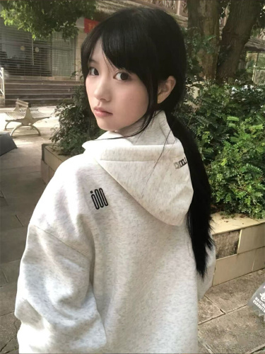 Cotton-imitating, polyester-cotton blended, milk fiber letter embroidery hoodie sweatshirt loose silhouette coat top