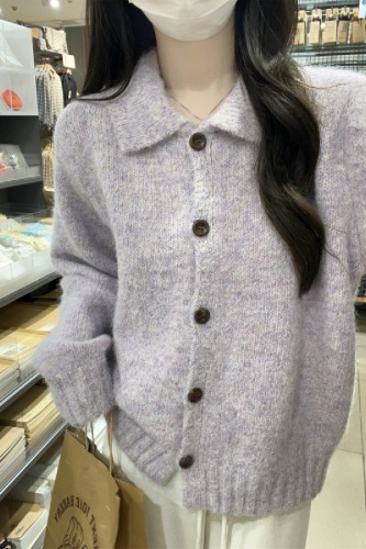 Photographed Korean-style leisurely loose polo neck soft and versatile thick knit sweater open jacket