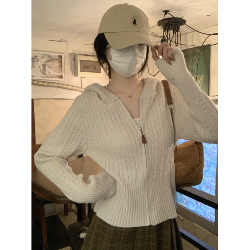 Photographed Korean-style cabled hooded thick knit cardigan outerwear long-sleeved top
