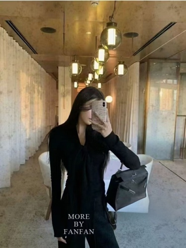 Women's Spring/Fall Designer Knitted Base Layer with Flared Sleeves, Irregular Fit, Perfect for Layering