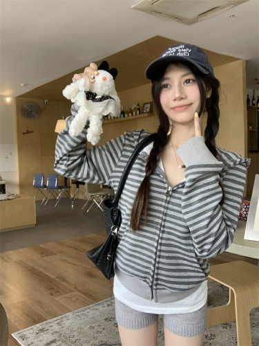 Real Shot True Striped Long Sleeve Hooded Sweatshirt Outerwear for Women Short Sleeve Ladies Top