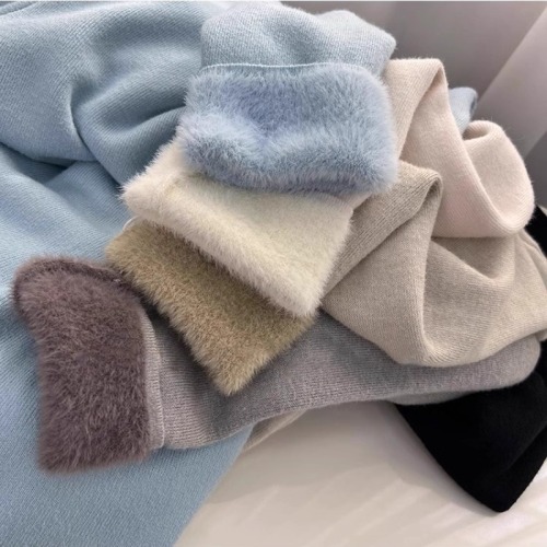 Half-height collar base shirt women's innerwear for autumn and winter with thermal padding and thickening, 2025 new model integrated velvet sweater warm top