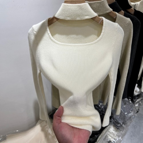 Oversized High-Neck Lace-Trimmed V-Neck Knit Top for Women - Long Sleeve, Reveals Collarbone - Winter New Arrival, Sleeveless, Fitted Crew Neck Base Layer Top