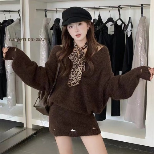 2025 Korean-style V-neck turtleneck autumn long-sleeve knit sweater leopard print tie-dye lazy style loose casual dress