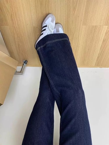 2025 New Autumn/Winter High-Waist Petite Flared Pants with Fleece and Thickening Denim Deep Blue Wide-Leg Women's Jeans