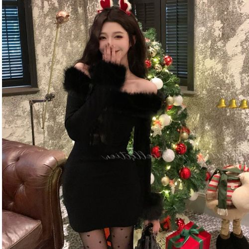 Pure Desire Sexy Fluffy Off-the-Shoulder Dress for Women Autumn New Arrival Waist Cincher New Year Battle Dress Black Bustier Skirt Short Skirt