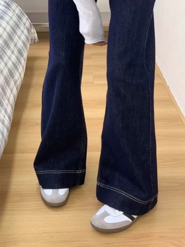 2025 New Autumn/Winter High-Waist Petite Flared Pants with Fleece and Thickening Denim Deep Blue Wide-Leg Women's Jeans