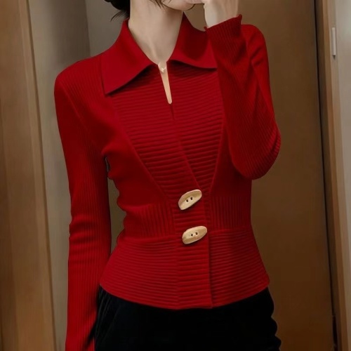 French-style versatile casual everyday high-end khaki women's top 2025 early autumn slimming knit sweater