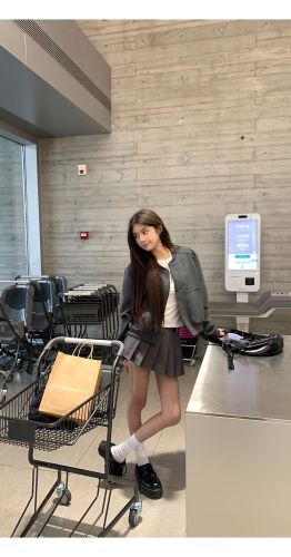 American Retro Hooded Short Jacket for Women - Autumn 2025 New Arrival Loose Casual Design Sensory Baseball Style Fashion