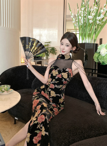Real price!  Three-dimensional mesh splicing heavy tassel flower cheongsam waist slimming sexy dress