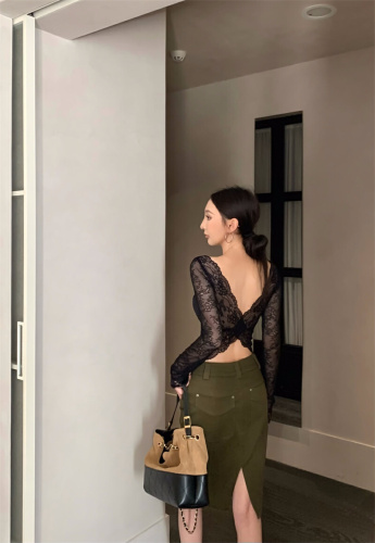 Photographed Designer Sexy Spice Lace Splicing Hollowed Out Fitted Slimming Top