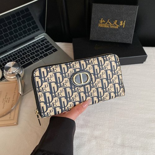 New three-piece set gift box with money clip, card holder, and case