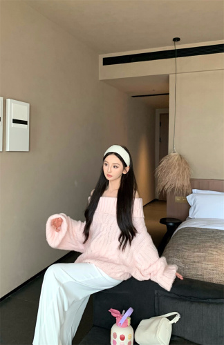 Photographed Pure Desire Atmosphere Loose and Lazy Knitted Sweater